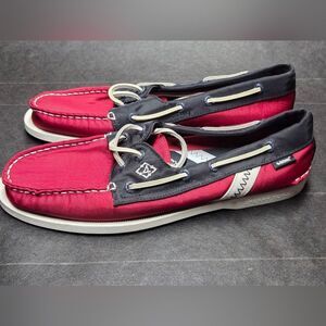 Sperry Top-Sider Vionic Boat Shoes Red Canvas Deck Shoes Women NWOT